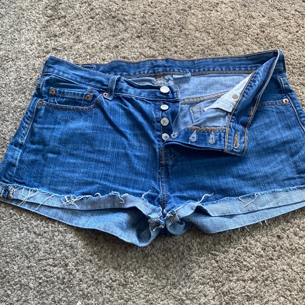 Levi’s Button fly Shorts